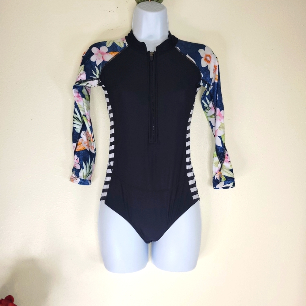 Yolipuli Floral Long Sleeve Swimsuit, youth